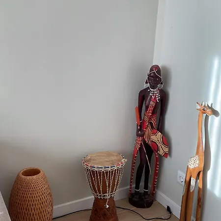 Nyaraló Ramboia *